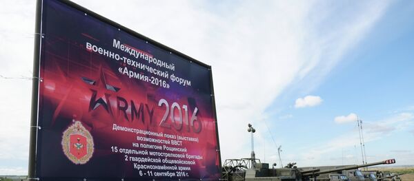 Демонстрационный показ военной техники - Sputnik Армения