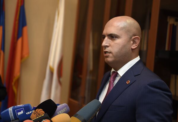 Армен Ашотян Армен Ашотян - Sputnik Армения