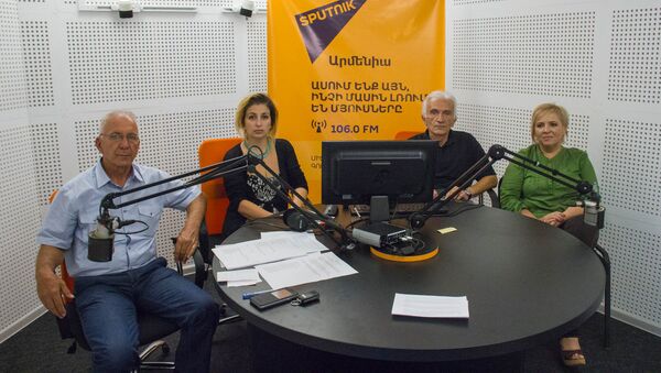 Шаварш Хачатрян, Сусанна Умудян и Гамлет Ованнисян в гостях у радио Sputnik Армения - Sputnik Արմենիա