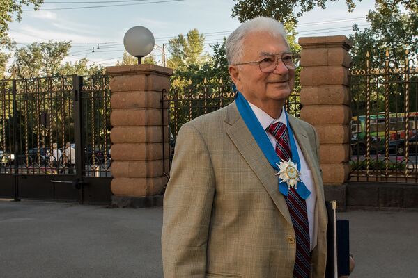 Церемония награждения по случаю 25-й годовщины Независимости Республики Армения в резиденции Президента. Юрий Ованнисян - Sputnik Армения