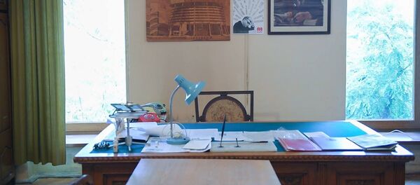 Հիշելով մեր հերոսներին. Բյուրականի աստղադիտարանում պատմեցին Վիկտոր Համբարձումյանի կյանքի և գործունեության մասին Հիշելով մեր հերոսներին. Բյուրականի աստղադիտարանում պատմեցին Վիկտոր Համբարձումյանի կյանքի և գործունեության մասին - Sputnik Արմենիա