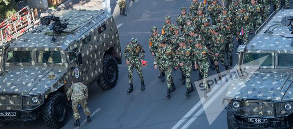Перед парадом Перед парадом - Sputnik Армения