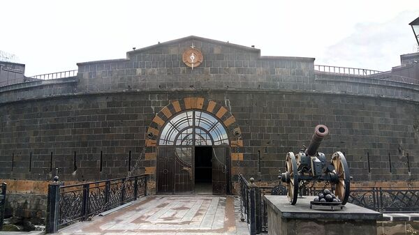 Черный замок в Гюмри - Sputnik Армения