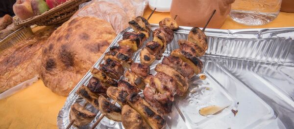 Фестиваль шашлыка в Ахтале Фестиваль шашлыка в Ахтале - Sputnik Армения