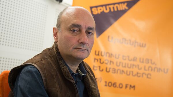 Давид Матевосян в гостях у радио Sputnik Armenia - Sputnik Արմենիա