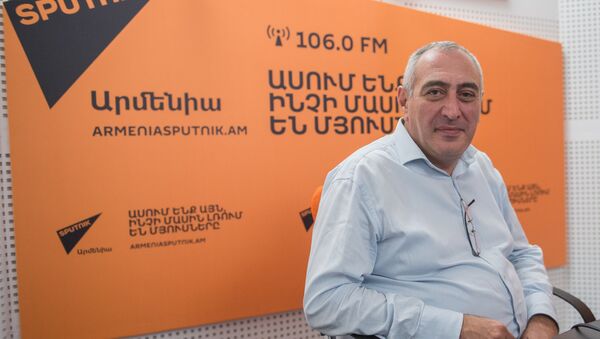 Карен Кочарян в гостях у радио Sputnik Армения - Sputnik Армения