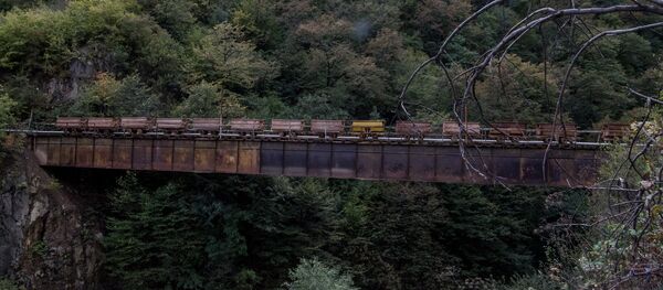 Заброшенный рудник по добыче меди города Ахтала - Sputnik Армения