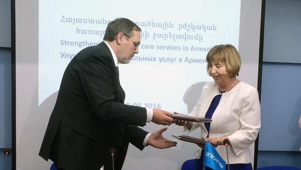 Подписание Соглашения о финансировании проекта ЮНИСЕФ по развитию неонатальных услуг в Армении - Sputnik Արմենիա