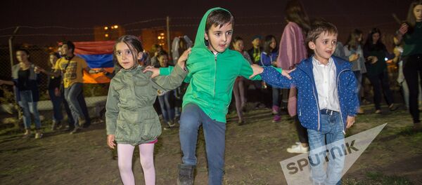 «Թումո» ստեղծարար տեխնոլոգիաների կենտրոնի բակում «Թումո» ստեղծարար տեխնոլոգիաների կենտրոնի բակում - Sputnik Արմենիա