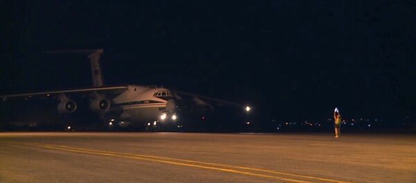 Սիրիայում դիմավորում են Հայաստանի մարդասիրական օգնությամբ առաջին օդանավը Սիրիայում դիմավորում են Հայաստանի մարդասիրական օգնությամբ առաջին օդանավը - Sputnik Արմենիա