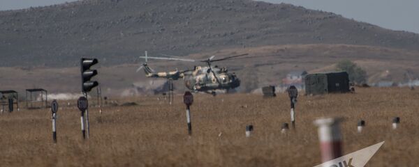 Совместные батальонные тактические учения военнослужащих российской военной базы ЮВО и военнослужащих ВС МО РА Совместные батальонные тактические учения военнослужащих российской военной базы ЮВО и военнослужащих ВС МО РА - Sputnik Армения