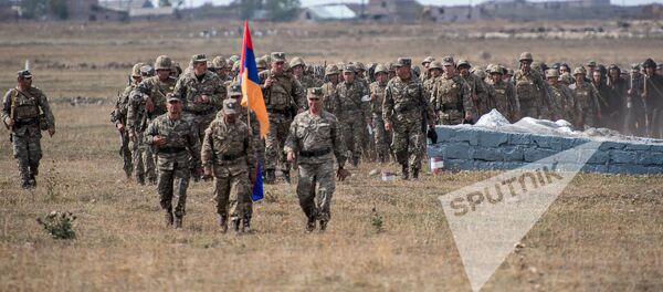 Совместные батальонные тактические учения военнослужащих российской военной базы ЮВО и военнослужащих ВС МО РА - Sputnik Армения