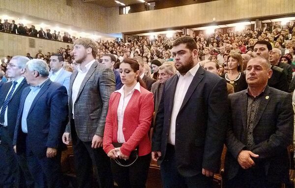 Церемония присуждения звания почетного гражданина города Гюмри Церемония присуждения звания почетного гражданина города Гюмри - Sputnik Արմենիա