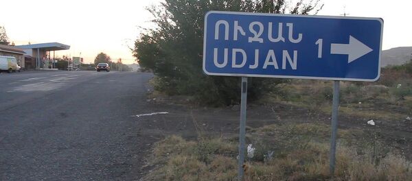 Ուջանի բնակիչները պատմում են, թե իրենց նախնիներն ինչպես են հայերին գյուղ վերադարձրել Ուջանի բնակիչները պատմում են, թե իրենց նախնիներն ինչպես են հայերին գյուղ վերադարձրել - Sputnik Արմենիա