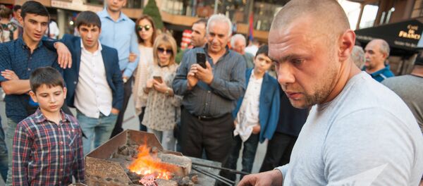 Прогулка по Еревану: встреча нового и старого в рамках 2798-летия “Эребуни-Ереван” - Sputnik Արմենիա