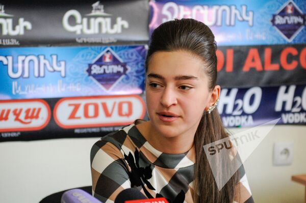 Заруи Айрапетян Заруи Айрапетян - Sputnik Արմենիա