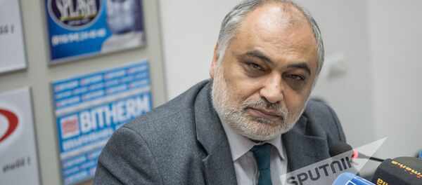 Рубен Сафрастян Рубен Сафрастян - Sputnik Армения