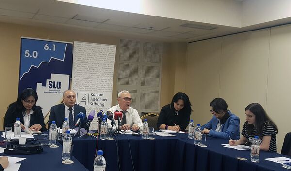 Аршалуйс Маргарян и Атом Маргарян - Sputnik Արմենիա