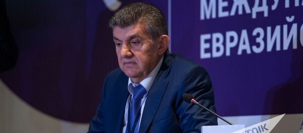 Первый Международный форум Евразийского партнерства в Ереване. Ара Абраамян - Sputnik Армения