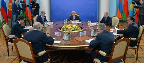 Заседание в Ереване Совета коллективной безопасности ОДКБ Заседание в Ереване Совета коллективной безопасности ОДКБ - Sputnik Армения