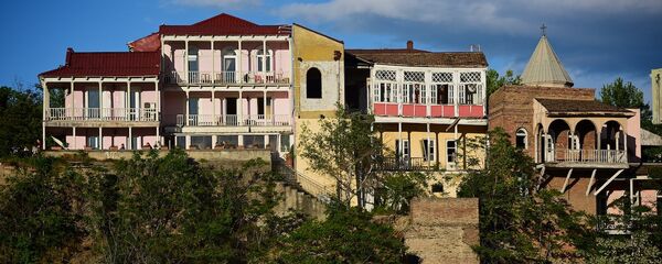 Старый Тбилиси, подъем в район Авлабари - Sputnik Армения