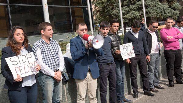 Акция протеста в Ереване с требованием отставки Педро Аграмунта - Sputnik Армения
