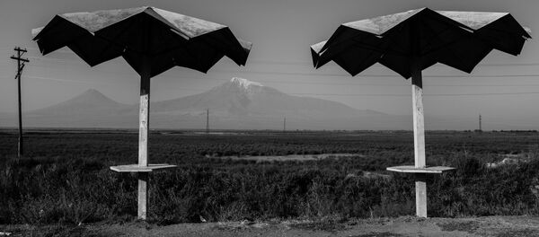 Следы СССР в Армении. Старая остановка - Sputnik Армения