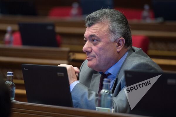 Նիկոլ Փաշինյանին պետք է հեռու պահել «գաղտնի զեկույցներից». նախկին պատգամավոր - Sputnik Արմենիա