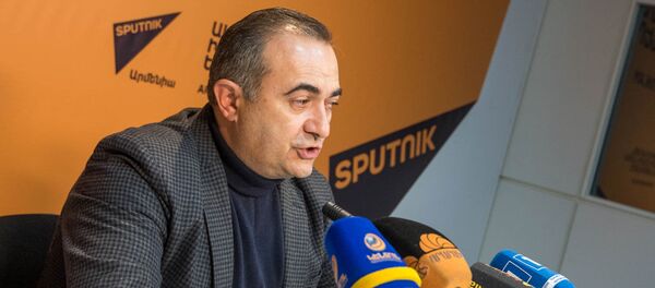 Пресс-конференция депутата НС Тевана Погосяна в пресс-центре Sputnik Армения Пресс-конференция депутата НС Тевана Погосяна в пресс-центре Sputnik Армения - Sputnik Արմենիա