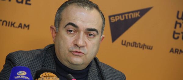 Пресс-конференция депутата НС Тевана Погосяна в пресс-центре Sputnik Армения Пресс-конференция депутата НС Тевана Погосяна в пресс-центре Sputnik Армения - Sputnik Արմենիա