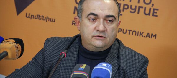 Пресс-конференция депутата НС Тевана Погосяна в пресс-центре Sputnik Армения Пресс-конференция депутата НС Тевана Погосяна в пресс-центре Sputnik Армения - Sputnik Արմենիա