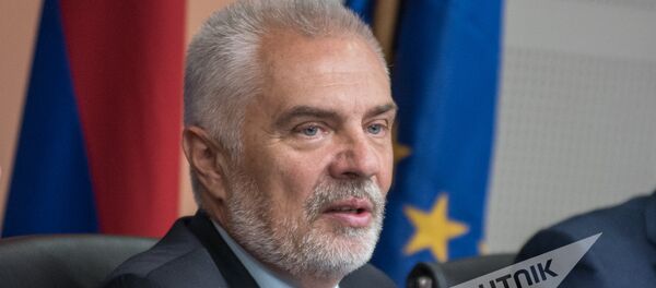 Обсуждение на тему Расширение выгодного сотрудничества между ГКПЗЭК и предпринимательем. Петр Свитальский - Sputnik Армения