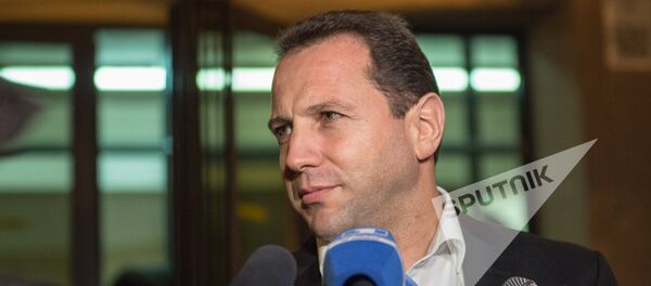 Давид Тоноян - Sputnik Արմենիա