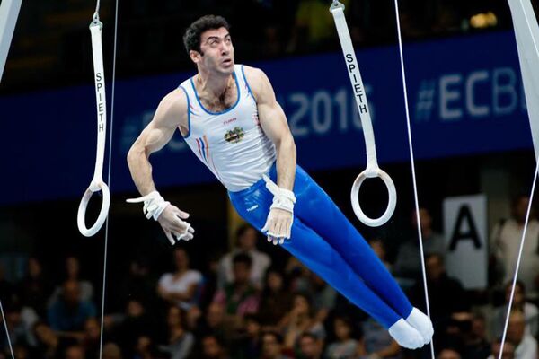 Вернулись хоть и с медалями, но недовольны - армянские гимнасты о соревнованиях в Дохе - Sputnik Армения