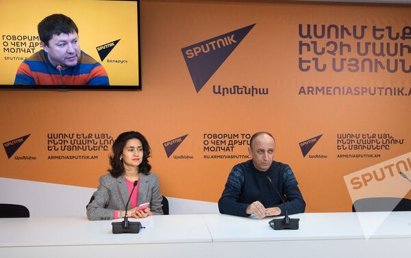 Видеомост на тему В хоккей играют настоящие армяне! - Sputnik Армения