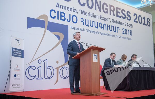 Президент Армении принял участие в конгрессе всемирной конфедерации ювелиров Меридиан Экспо в Ереване - Sputnik Армения