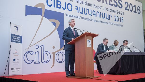 Президент Армении принял участие в конгрессе всемирной конфедерации ювелиров Меридиан Экспо в Ереване - Sputnik Արմենիա