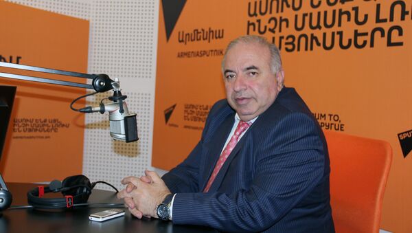 Арагац Ахоян в гостях у радио Sputnik Армения - Sputnik Армения