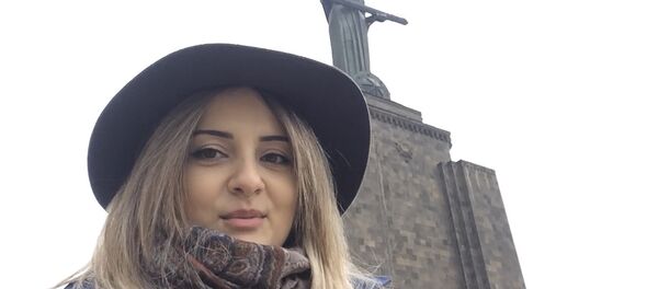 Корреспонденты Sputnik Армения попытались выяснить, что общего между Сталиным и памятником Мать-Армения Корреспонденты Sputnik Армения попытались выяснить, что общего между Сталиным и памятником Мать-Армения - Sputnik Армения