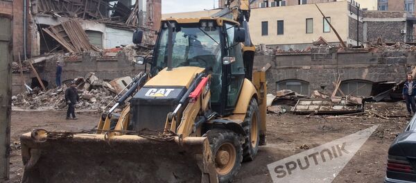 Снесенное здание первой типографии в Ереване Снесенное здание первой типографии в Ереване - Sputnik Армения
