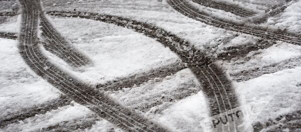 В Ереване пошел первый снег, 2016г. - Sputnik Армения