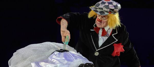 Премьера новой цирковой программы Пусть всегда будет солнце с участием клоуна Олега Попова - Sputnik Արմենիա