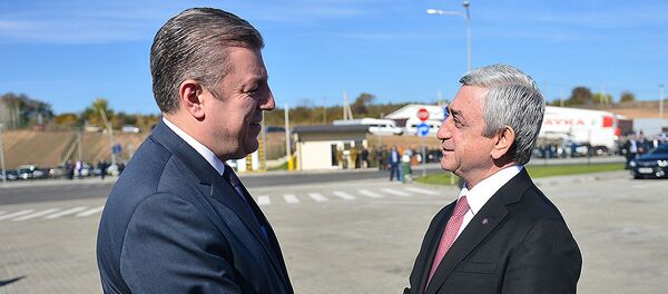 Президент Армении Серж Саргсян и премьер-министр Грузии Георгий Квирикашвили Президент Армении Серж Саргсян и премьер-министр Грузии Георгий Квирикашвили - Sputnik Արմենիա