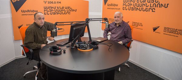 Вазген Бадалян в гостях у радио Sputnik Армения Вазген Бадалян в гостях у радио Sputnik Армения - Sputnik Արմենիա