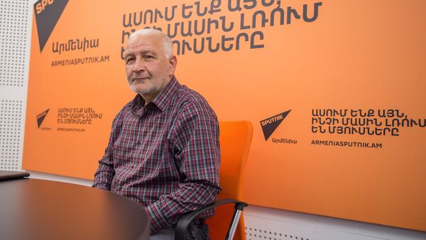 Вазген Бадалян в гостях у радио Sputnik Армения - Sputnik Армения