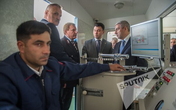 ЗАО Южно-кавказская железная дорога сдала в эксплуатацию электропоезд ЮКЖД - Sputnik Армения