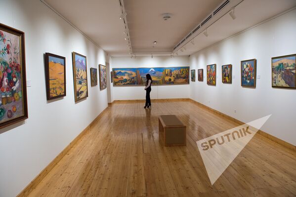 Выстовочный зал дома-музея Мартироса Сарьяна - Sputnik Армения