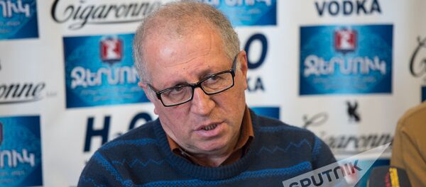 Смбат Давтян Смбат Давтян - Sputnik Արմենիա