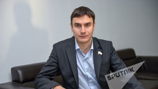 Сергей Шаргунов в гостях у радио Sputnik Армения - Sputnik Արմենիա