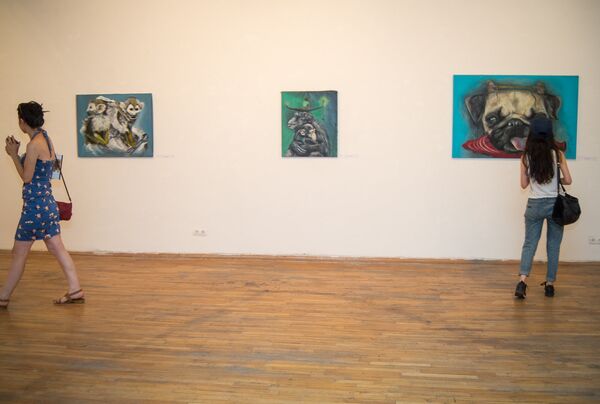 Выставка картин Анжелики Морозовой под названием Здесь был Дарвин Выставка картин Анжелики Морозовой под названием Здесь был Дарвин - Sputnik Армения